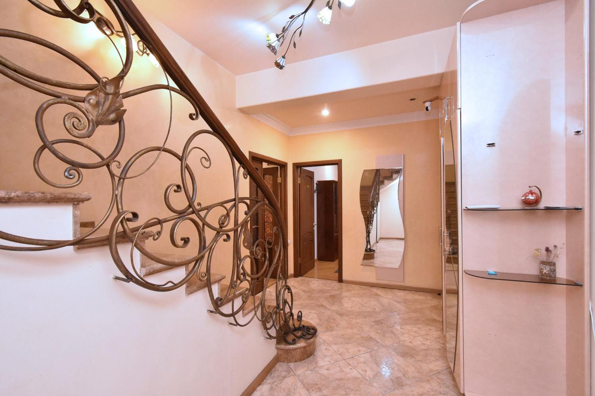 Amigo Guest Yerevan Exterior photo