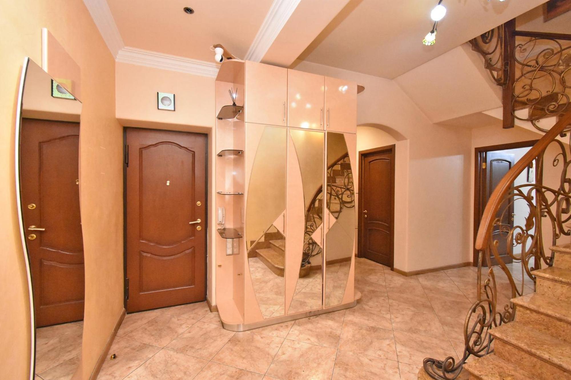 Amigo Guest Yerevan Exterior photo